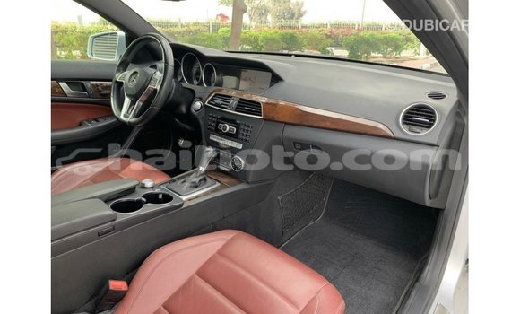 Acheter Import Voiture Mercedes-Benz 190 (W201) Autre à Import - Dubai, Artibonite Acheter Import Voiture Mercedes-Benz 190 (W201) Autre à Import - Dubai, Artibonite