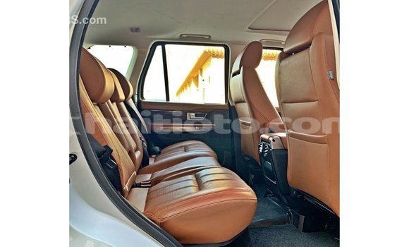 Buy Import Land Rover Range Rover White Car in Import - Dubai in Artibonite Buy Import Land Rover Range Rover White Car in Import - Dubai in Artibonite