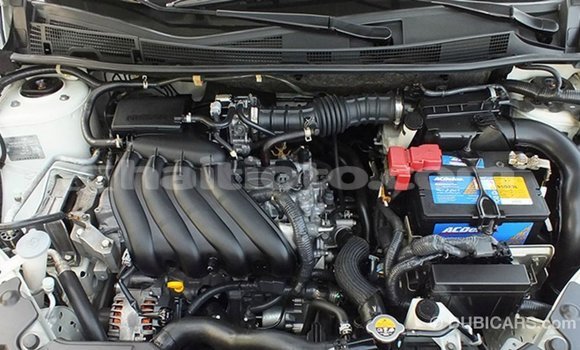 Acheter Import Voiture Nissan Tiida Blanc à Import - Dubai, Artibonite Acheter Import Voiture Nissan Tiida Blanc à Import - Dubai, Artibonite