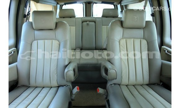 Acheter Import Voiture GMC Acadia Autre à Import - Dubai, Artibonite Acheter Import Voiture GMC Acadia Autre à Import - Dubai, Artibonite