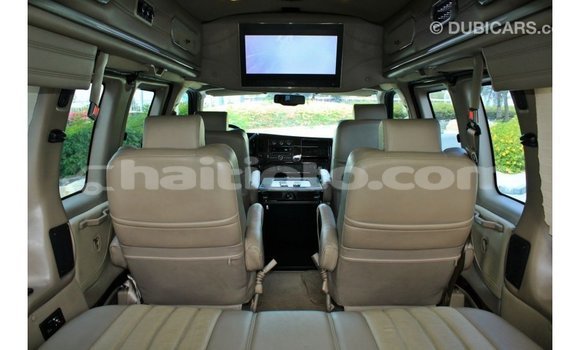 Acheter Import Voiture GMC Acadia Autre à Import - Dubai, Artibonite Acheter Import Voiture GMC Acadia Autre à Import - Dubai, Artibonite