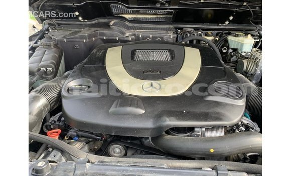 Acheter Import Voiture Mercedes-Benz 190 (W201) Noir à Import - Dubai, Artibonite Acheter Import Voiture Mercedes-Benz 190 (W201) Noir à Import - Dubai, Artibonite