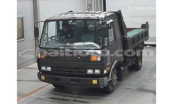 Acheter Import Utilitaire Nissan Evalia Marron à Import - Dubai, Artibonite Acheter Import Utilitaire Nissan Evalia Marron à Import - Dubai, Artibonite