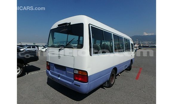 Acheter Import Voiture Toyota Coaster Blanc à Import - Dubai, Artibonite Acheter Import Voiture Toyota Coaster Blanc à Import - Dubai, Artibonite
