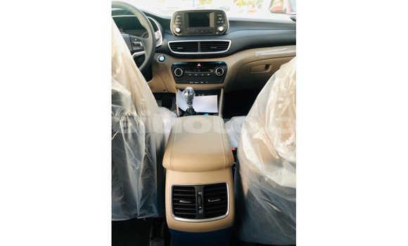 Acheter Import Voiture Hyundai Tucson Blanc à Import - Dubai, Artibonite Acheter Import Voiture Hyundai Tucson Blanc à Import - Dubai, Artibonite