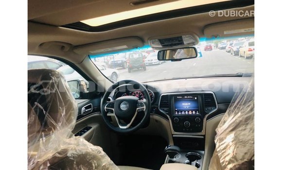 Acheter Import Voiture Jeep Grand Cherokee Noir à Import - Dubai, Artibonite Acheter Import Voiture Jeep Grand Cherokee Noir à Import - Dubai, Artibonite