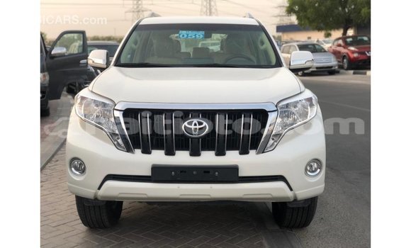 Acheter Import Voiture Toyota Prado Blanc à Import - Dubai, Artibonite Acheter Import Voiture Toyota Prado Blanc à Import - Dubai, Artibonite