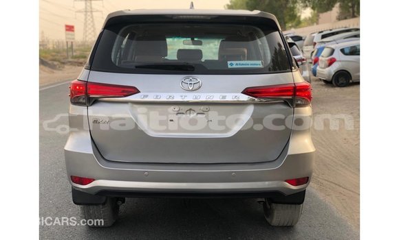 Buy Import Toyota Fortuner Other Car in Import - Dubai in Artibonite Buy Import Toyota Fortuner Other Car in Import - Dubai in Artibonite