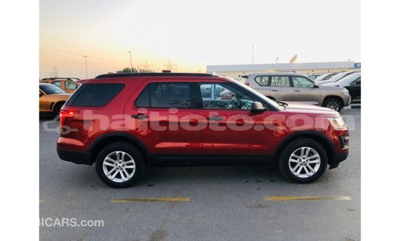 Acheter Import Voiture Ford Explorer Rouge à Import - Dubai, Artibonite Acheter Import Voiture Ford Explorer Rouge à Import - Dubai, Artibonite