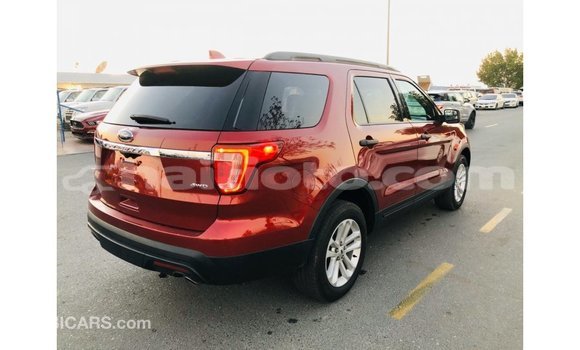Acheter Import Voiture Ford Explorer Rouge à Import - Dubai, Artibonite Acheter Import Voiture Ford Explorer Rouge à Import - Dubai, Artibonite