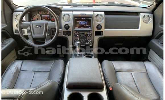 Acheter Import Voiture Ford Club Wagon Noir à Import - Dubai, Artibonite Acheter Import Voiture Ford Club Wagon Noir à Import - Dubai, Artibonite