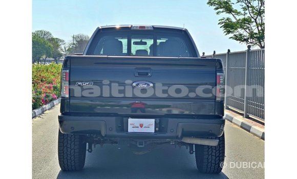 Acheter Import Voiture Ford Club Wagon Noir à Import - Dubai, Artibonite Acheter Import Voiture Ford Club Wagon Noir à Import - Dubai, Artibonite