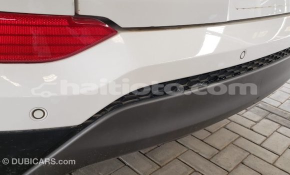 Acheter Import Voiture Hyundai Tucson Blanc à Import - Dubai, Artibonite Acheter Import Voiture Hyundai Tucson Blanc à Import - Dubai, Artibonite