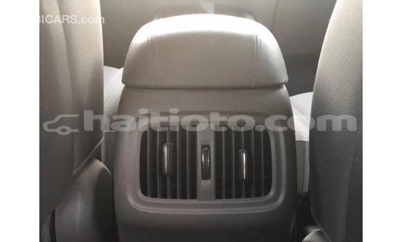 Buy Import Kia Sportage Other Car in Import - Dubai in Artibonite Buy Import Kia Sportage Other Car in Import - Dubai in Artibonite