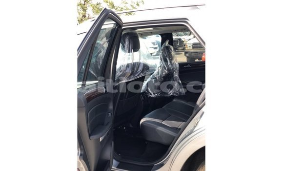 Buy Import Mercedes-Benz 190 (W201) Other Car in Import - Dubai in Artibonite Buy Import Mercedes-Benz 190 (W201) Other Car in Import - Dubai in Artibonite