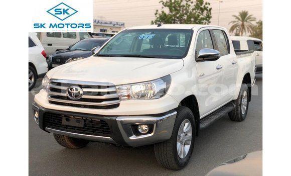 Buy Import Toyota Hilux White Car in Import - Dubai in Artibonite Buy Import Toyota Hilux White Car in Import - Dubai in Artibonite