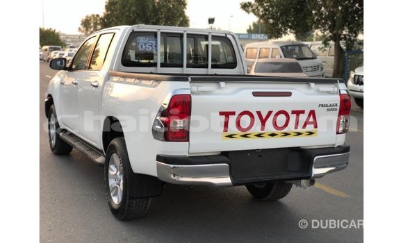 Buy Import Toyota Hilux White Car in Import - Dubai in Artibonite Buy Import Toyota Hilux White Car in Import - Dubai in Artibonite
