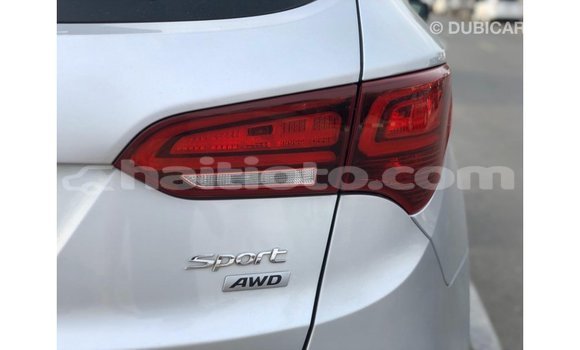 Buy Import Hyundai Santa Fe Other Car in Import - Dubai in Artibonite Buy Import Hyundai Santa Fe Other Car in Import - Dubai in Artibonite