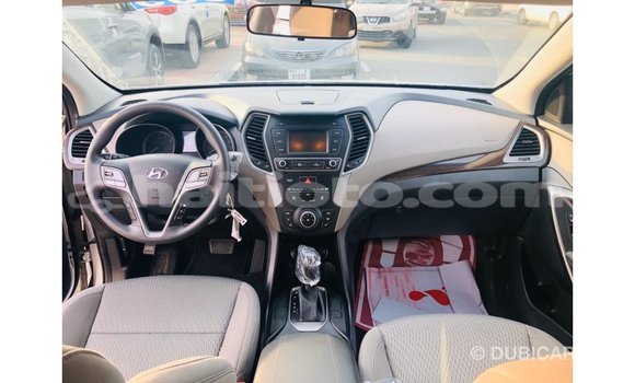 Buy Import Hyundai Santa Fe Other Car in Import - Dubai in Artibonite Buy Import Hyundai Santa Fe Other Car in Import - Dubai in Artibonite