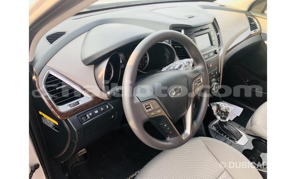 Buy Import Hyundai Santa Fe Other Car in Import - Dubai in Artibonite Buy Import Hyundai Santa Fe Other Car in Import - Dubai in Artibonite