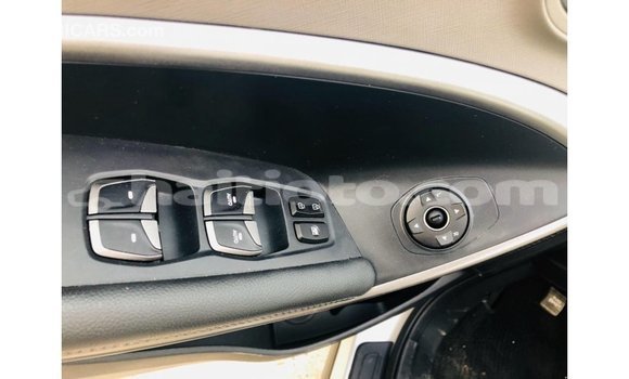 Buy Import Hyundai Santa Fe Other Car in Import - Dubai in Artibonite Buy Import Hyundai Santa Fe Other Car in Import - Dubai in Artibonite