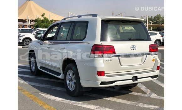 Buy Import Toyota Land Cruiser White Car in Import - Dubai in Artibonite Buy Import Toyota Land Cruiser White Car in Import - Dubai in Artibonite