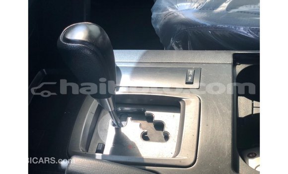 Buy Import Toyota Land Cruiser White Car in Import - Dubai in Artibonite Buy Import Toyota Land Cruiser White Car in Import - Dubai in Artibonite