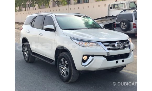 Buy Import Toyota Fortuner White Car in Import - Dubai in Artibonite Buy Import Toyota Fortuner White Car in Import - Dubai in Artibonite