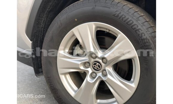 Buy Import Toyota 4Runner Other Car in Import - Dubai in Artibonite Buy Import Toyota 4Runner Other Car in Import - Dubai in Artibonite