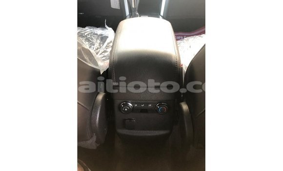 Buy Import Ford Explorer Blue Car in Import - Dubai in Artibonite Buy Import Ford Explorer Blue Car in Import - Dubai in Artibonite