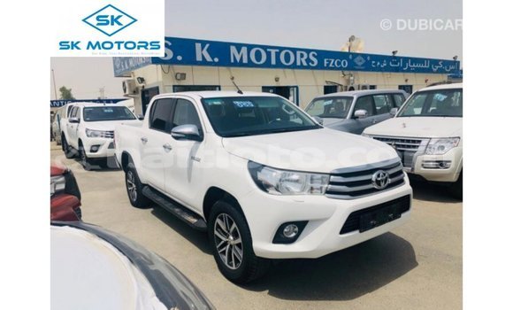 Buy Import Toyota Hilux White Car in Import - Dubai in Artibonite Buy Import Toyota Hilux White Car in Import - Dubai in Artibonite