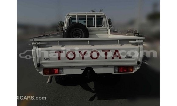 Buy Import Toyota Land Cruiser White Car in Import - Dubai in Artibonite Buy Import Toyota Land Cruiser White Car in Import - Dubai in Artibonite