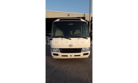 Buy Import Toyota Coaster White Car in Import - Dubai in Artibonite Buy Import Toyota Coaster White Car in Import - Dubai in Artibonite
