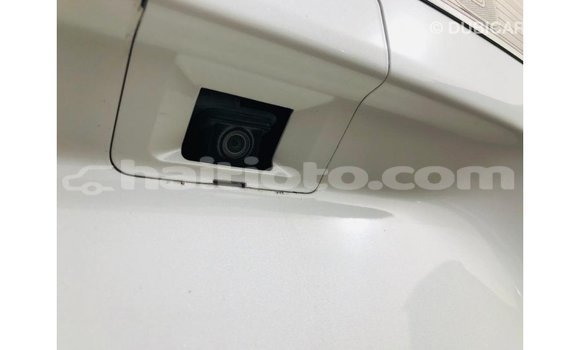 Buy Import Toyota Prado White Car in Import - Dubai in Artibonite Buy Import Toyota Prado White Car in Import - Dubai in Artibonite