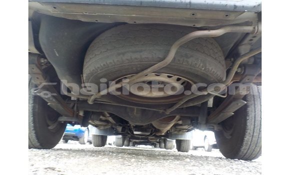 Acheter Import Voiture Toyota Hiace Blanc à Import - Dubai, Artibonite Acheter Import Voiture Toyota Hiace Blanc à Import - Dubai, Artibonite