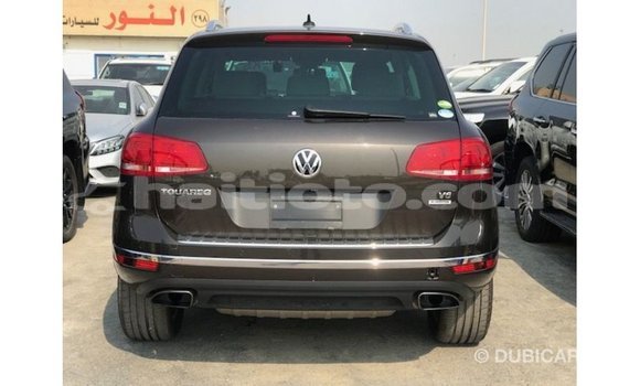 Acheter Import Voiture Volkswagen Touareg Marron à Import - Dubai, Artibonite Acheter Import Voiture Volkswagen Touareg Marron à Import - Dubai, Artibonite