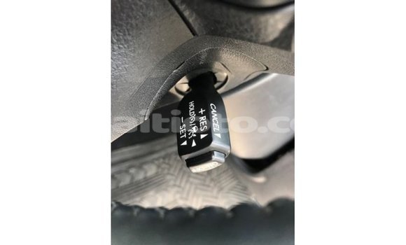 Acheter Import Voiture Toyota Prado Autre à Import - Dubai, Artibonite Acheter Import Voiture Toyota Prado Autre à Import - Dubai, Artibonite