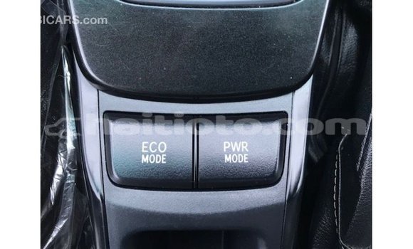 Acheter Import Voiture Toyota Fortuner Blanc à Import - Dubai, Artibonite Acheter Import Voiture Toyota Fortuner Blanc à Import - Dubai, Artibonite