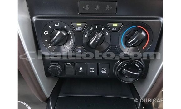 Acheter Import Voiture Toyota Fortuner Blanc à Import - Dubai, Artibonite Acheter Import Voiture Toyota Fortuner Blanc à Import - Dubai, Artibonite