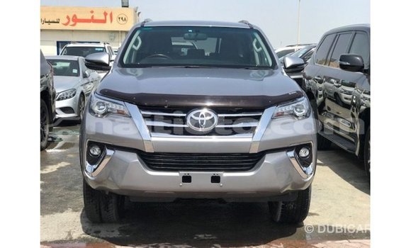 Acheter Import Voiture Toyota Fortuner Autre à Import - Dubai, Artibonite Acheter Import Voiture Toyota Fortuner Autre à Import - Dubai, Artibonite