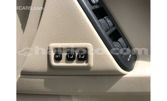 Acheter Import Voiture Toyota Prado Blanc à Import - Dubai, Artibonite Acheter Import Voiture Toyota Prado Blanc à Import - Dubai, Artibonite