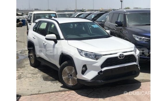 Acheter Import Voiture Toyota 4Runner Blanc à Import - Dubai, Artibonite Acheter Import Voiture Toyota 4Runner Blanc à Import - Dubai, Artibonite