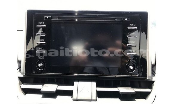 Acheter Import Voiture Toyota 4Runner Blanc à Import - Dubai, Artibonite Acheter Import Voiture Toyota 4Runner Blanc à Import - Dubai, Artibonite