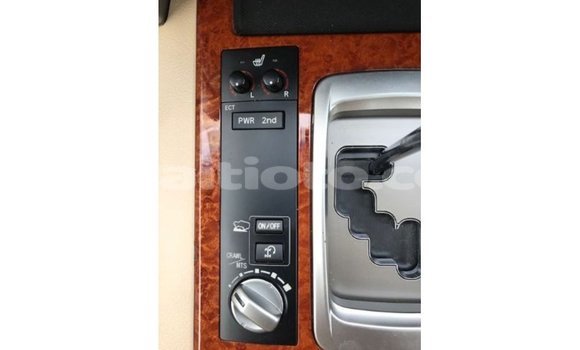 Acheter Import Voiture Toyota Land Cruiser Rouge à Import - Dubai, Artibonite Acheter Import Voiture Toyota Land Cruiser Rouge à Import - Dubai, Artibonite