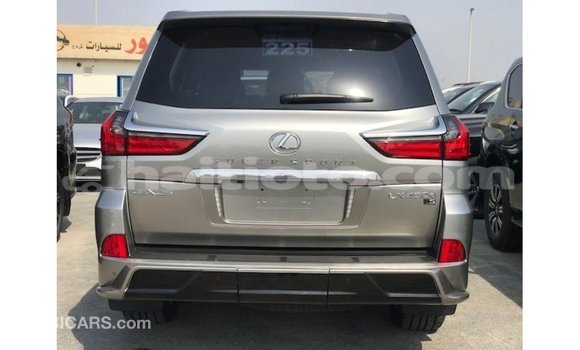 Acheter Import Voiture Lexus LX Autre à Import - Dubai, Artibonite Acheter Import Voiture Lexus LX Autre à Import - Dubai, Artibonite
