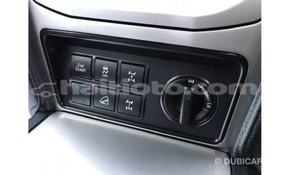 Acheter Import Voiture Toyota Prado Bleu à Import - Dubai, Artibonite Acheter Import Voiture Toyota Prado Bleu à Import - Dubai, Artibonite