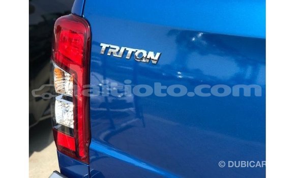 Acheter Import Voiture Mitsubishi i Bleu à Import - Dubai, Artibonite Acheter Import Voiture Mitsubishi i Bleu à Import - Dubai, Artibonite