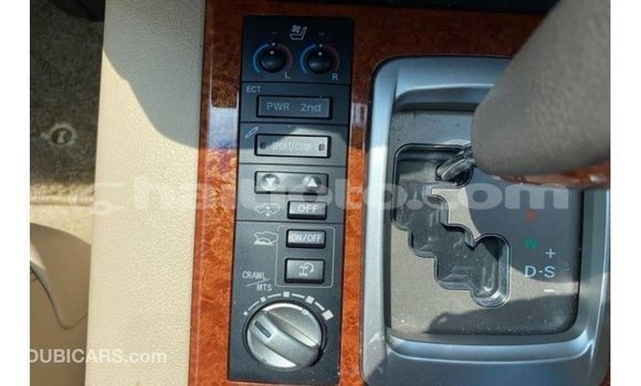 Acheter Import Voiture Toyota Land Cruiser Noir à Import - Dubai, Artibonite Acheter Import Voiture Toyota Land Cruiser Noir à Import - Dubai, Artibonite