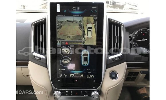 Acheter Import Voiture Toyota Land Cruiser Noir à Import - Dubai, Artibonite Acheter Import Voiture Toyota Land Cruiser Noir à Import - Dubai, Artibonite