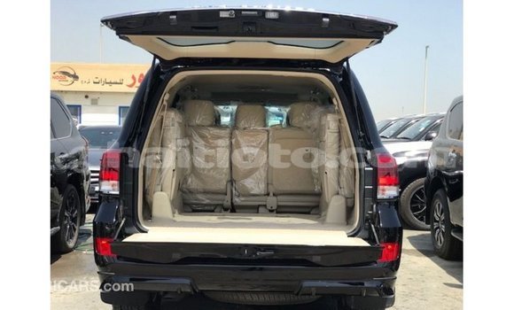 Acheter Import Voiture Toyota Land Cruiser Noir à Import - Dubai, Artibonite Acheter Import Voiture Toyota Land Cruiser Noir à Import - Dubai, Artibonite